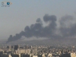 الدخان الكثيف المتصاعد من الجنوب الدمشقي جراء القصف 